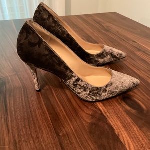 Manolo Blahnik BB Velvet Pattern Heels
